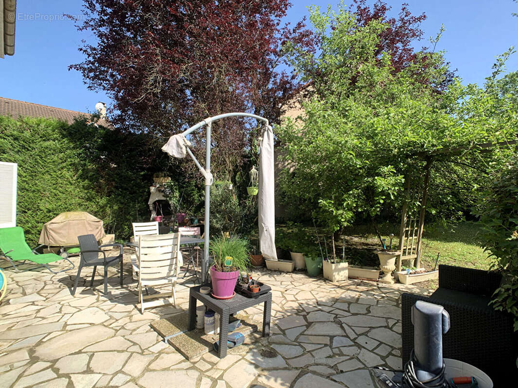 Maison à LE PLESSIS-BOUCHARD