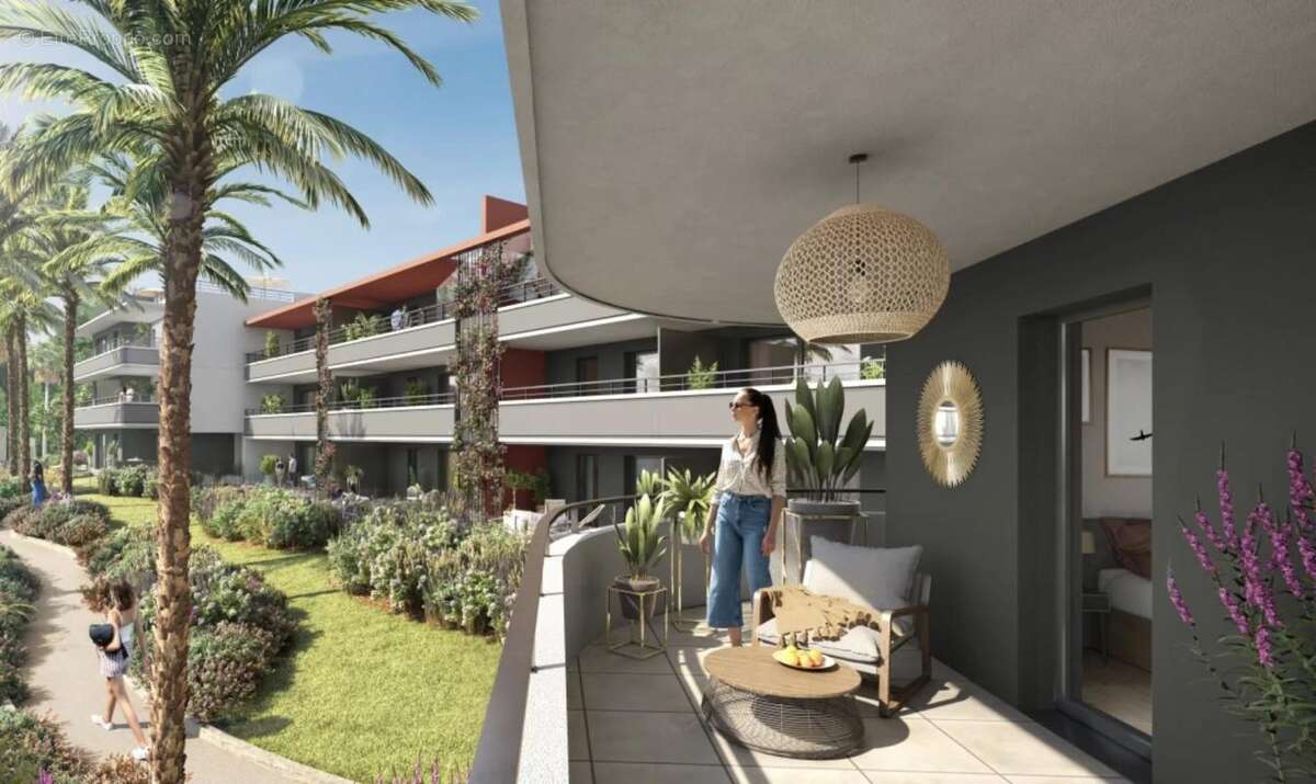 Appartement à VILLENEUVE-LOUBET