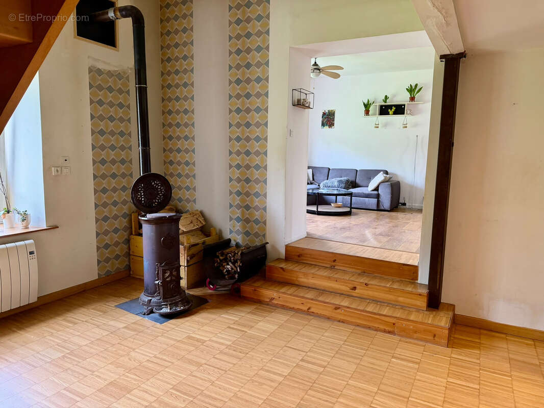 Maison à RONCHAMP