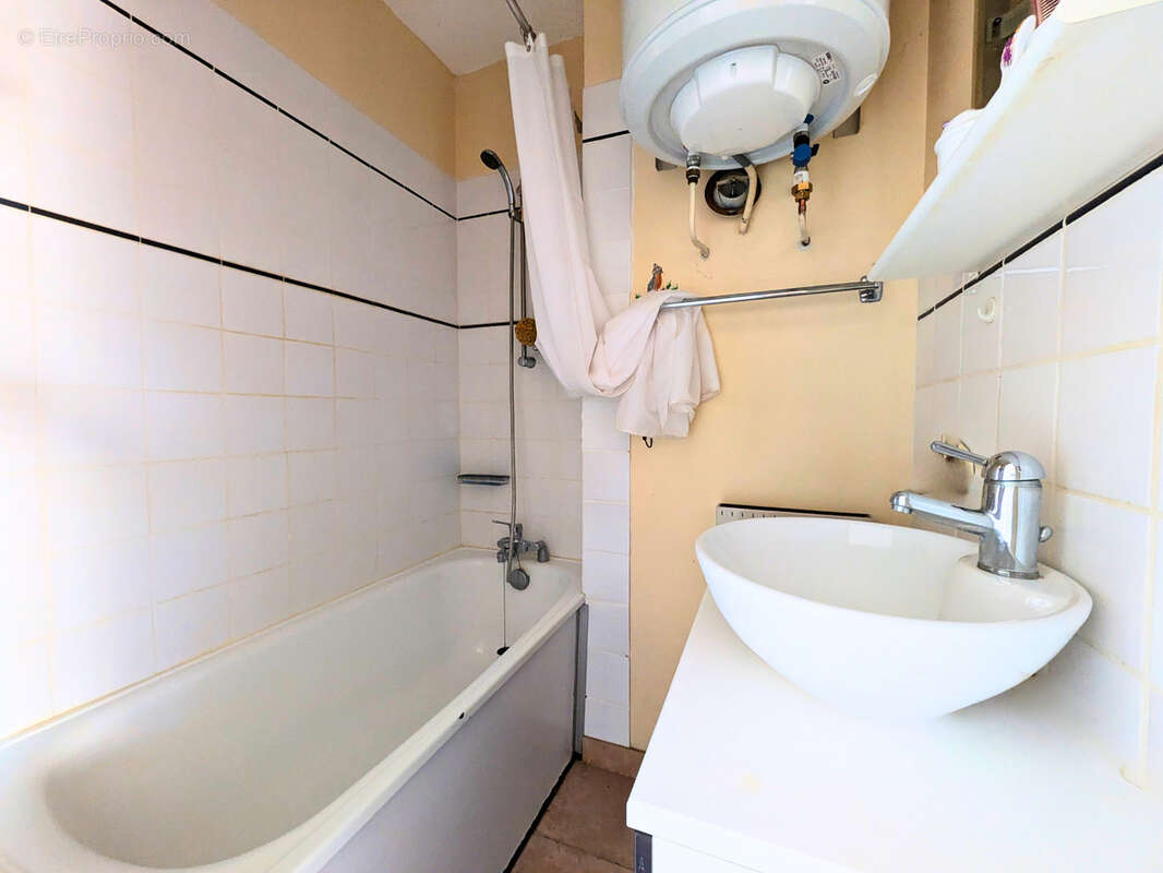 Appartement à SAINT-MICHEL-DE-CHAILLOL