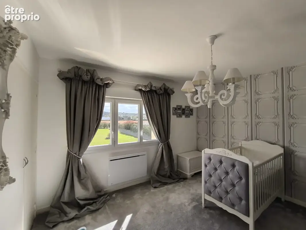 Etoile. maison de famille de 270 m2. renovee en totalite. modulable. parc clos de 5030 m2 - photo 25