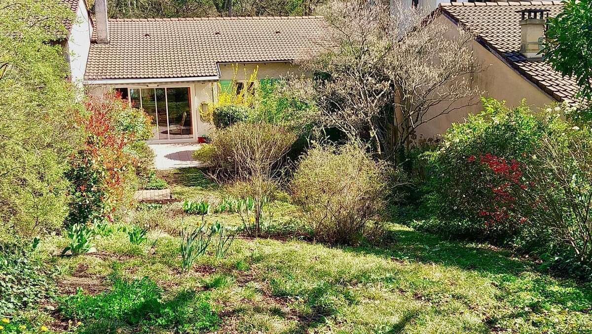 Maison à FRANCHEVILLE