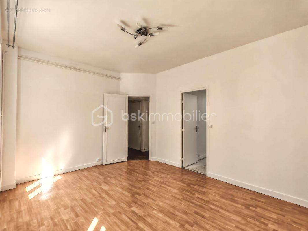 Appartement à COULOMMIERS