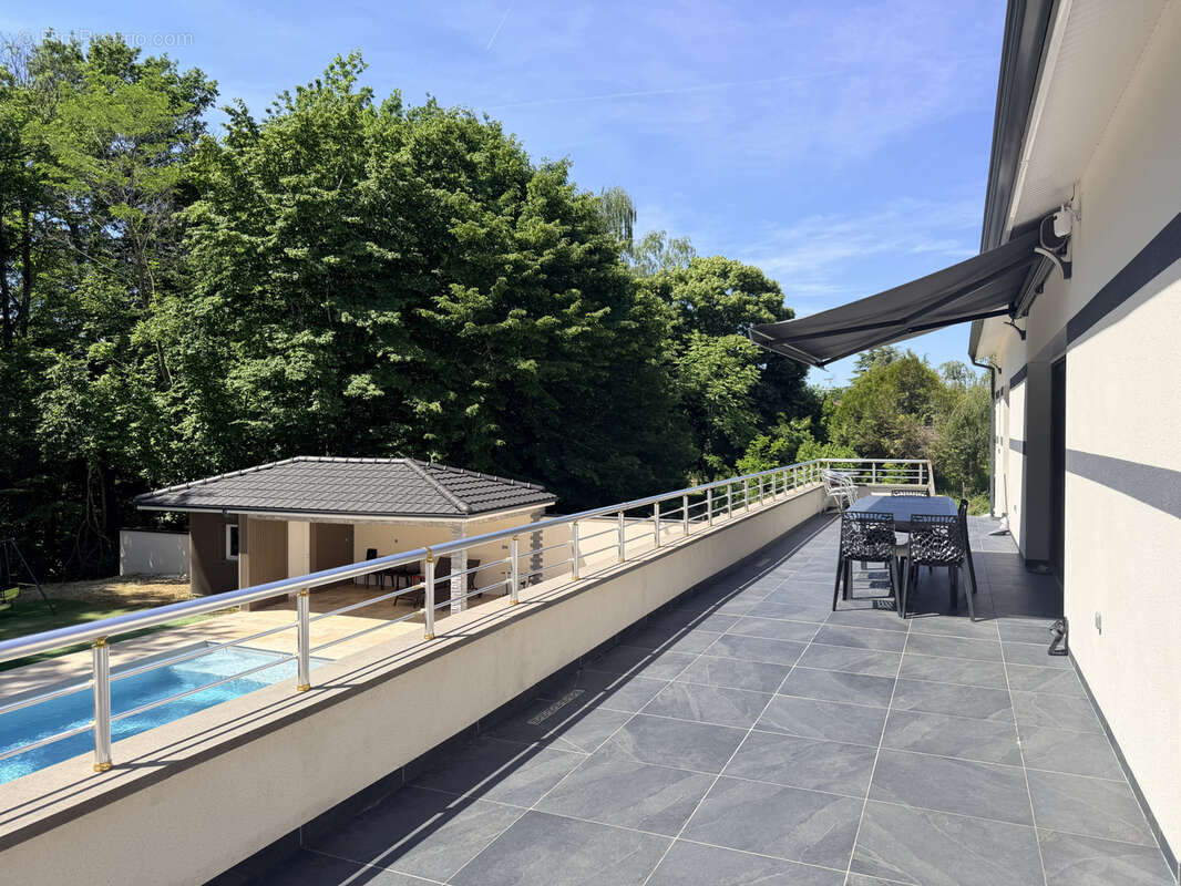 Maison à COULOUNIEIX-CHAMIERS