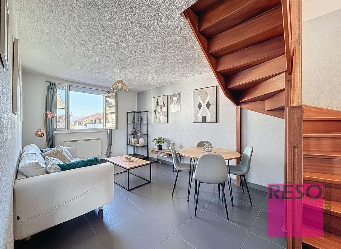 Appartement à ARCHAMPS