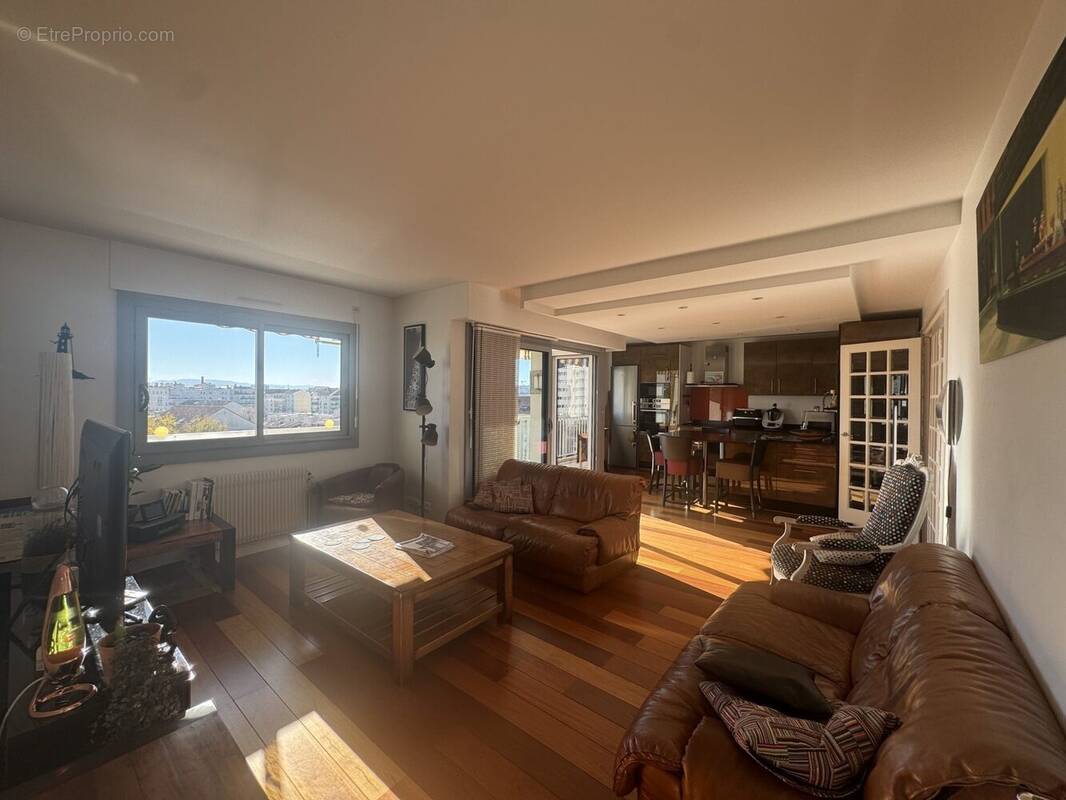 Appartement à VILLEURBANNE