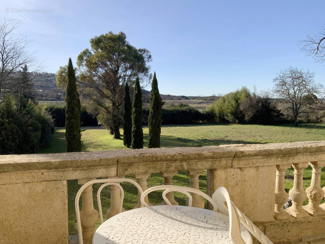 Appartement à UZES