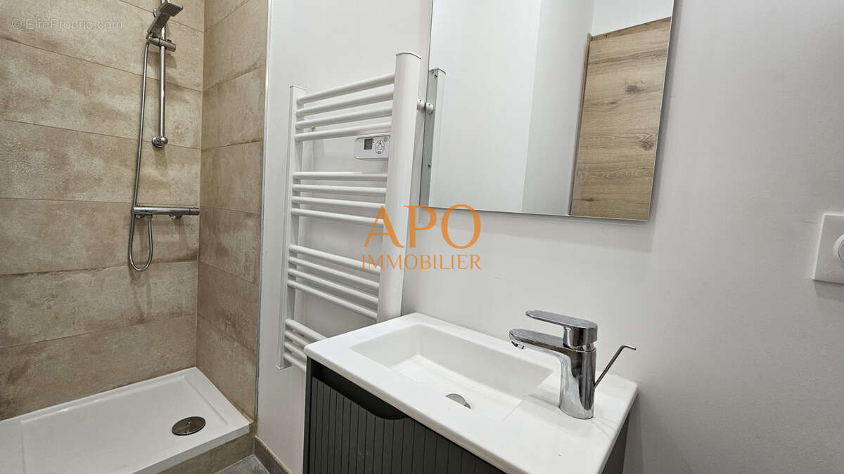 Gignac-la-Nerthe maison de village 90 m2 avec pouvoir locatif, T4 + studio + atelier - photo 21