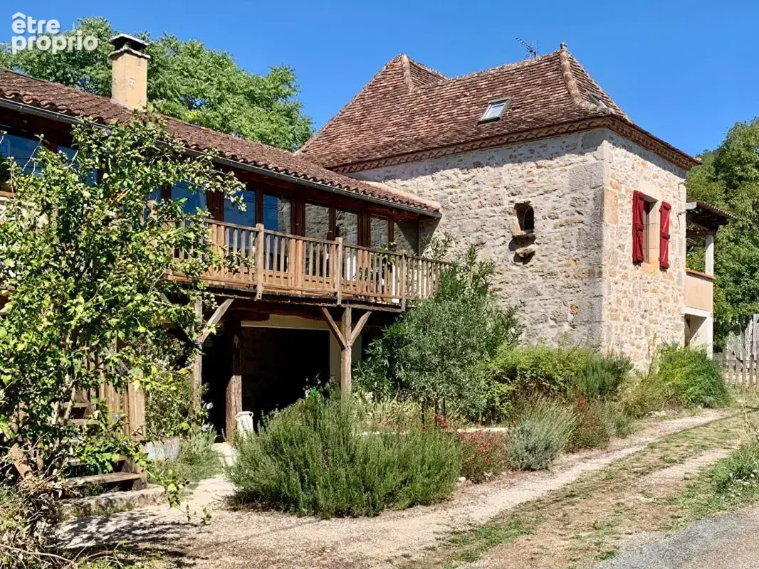 Maison d'hôtes 440 m² avec gîte, piscine et parc de 7 285 m² - vue Saint-Cirq-Lapopie - photo 3