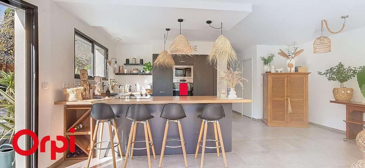 Maison à LA CADIERE-D&#039;AZUR