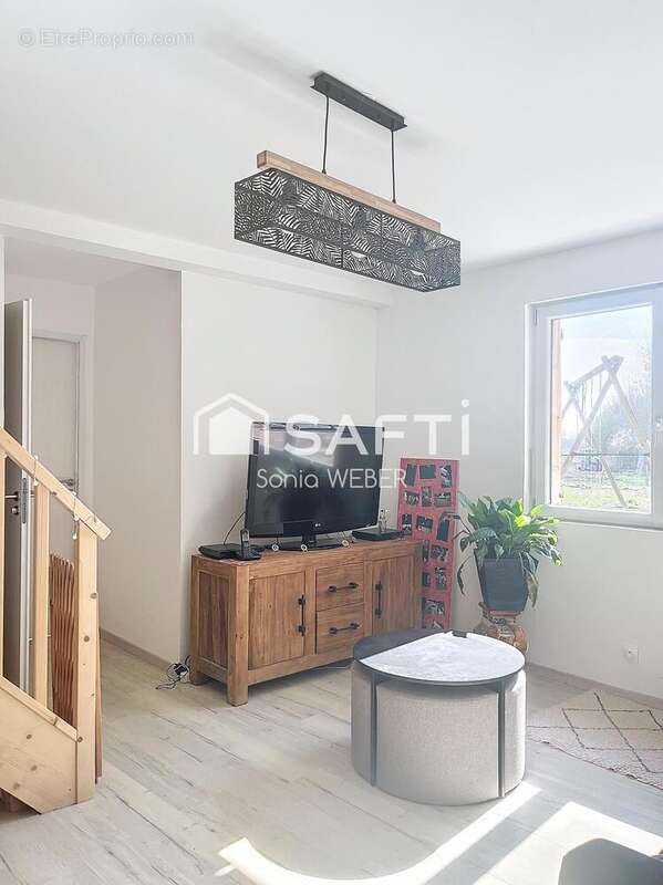 Maison 156 m² à Saint-Lumier-En-Champagne  - photo 2