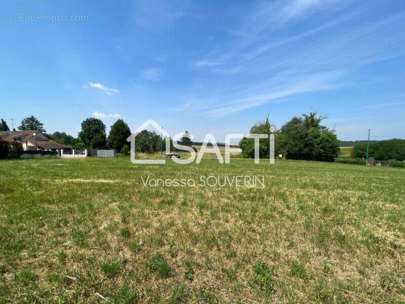 Photo 1 - Terrain à PERCENEIGE