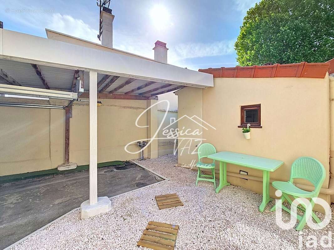 Photo 9 - Maison à LE PLESSIS-BELLEVILLE