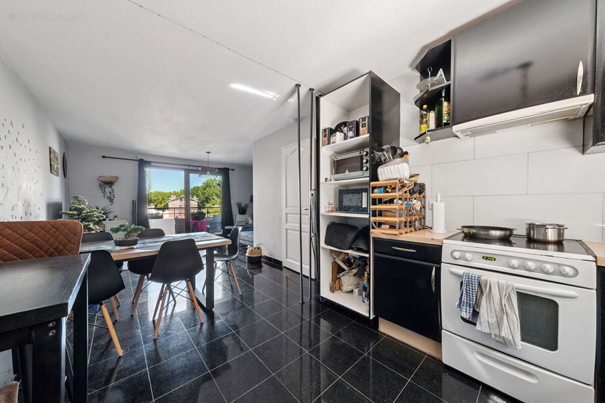 Appartement à LE PRE-SAINT-GERVAIS
