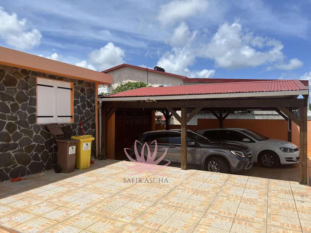 n°2 - Maison à DUCOS