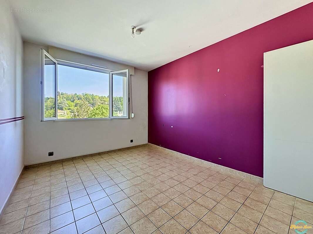 Appartement à LA TOUR-DU-PIN
