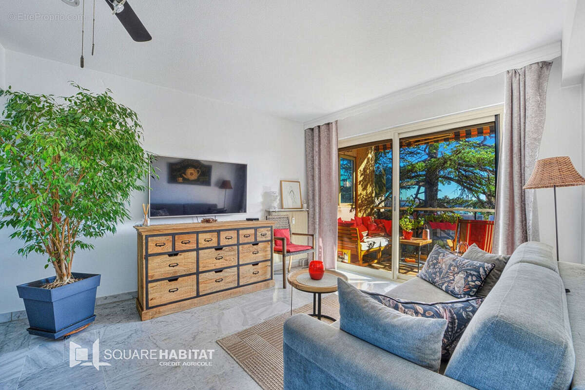 Appartement à CAGNES-SUR-MER