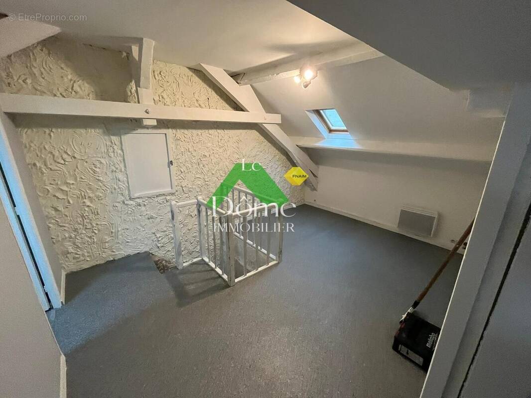 Appartement à MERU