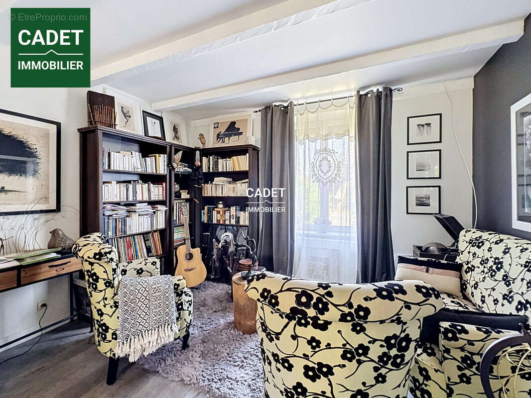 Maison 5 pièces 110 m² à vendre à Beauchamps (50320) - photo 4