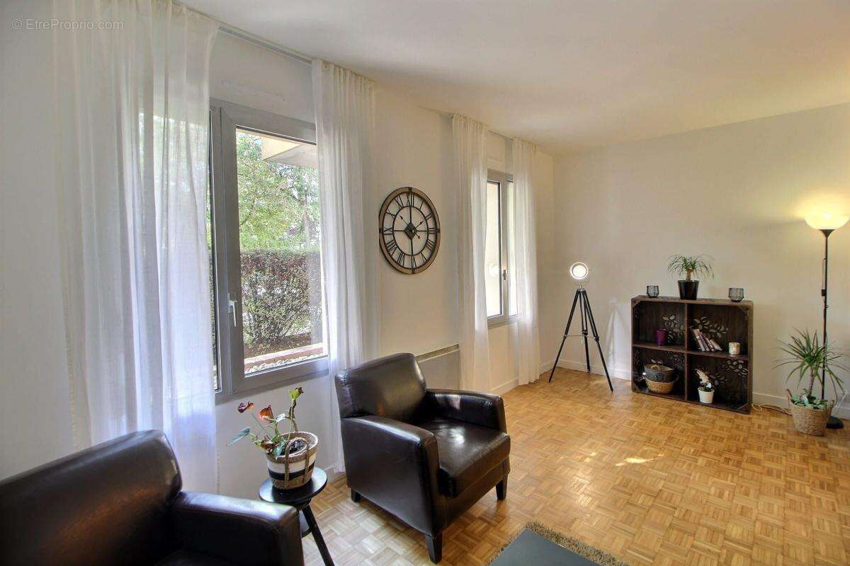 Appartement à NOGENT-SUR-MARNE