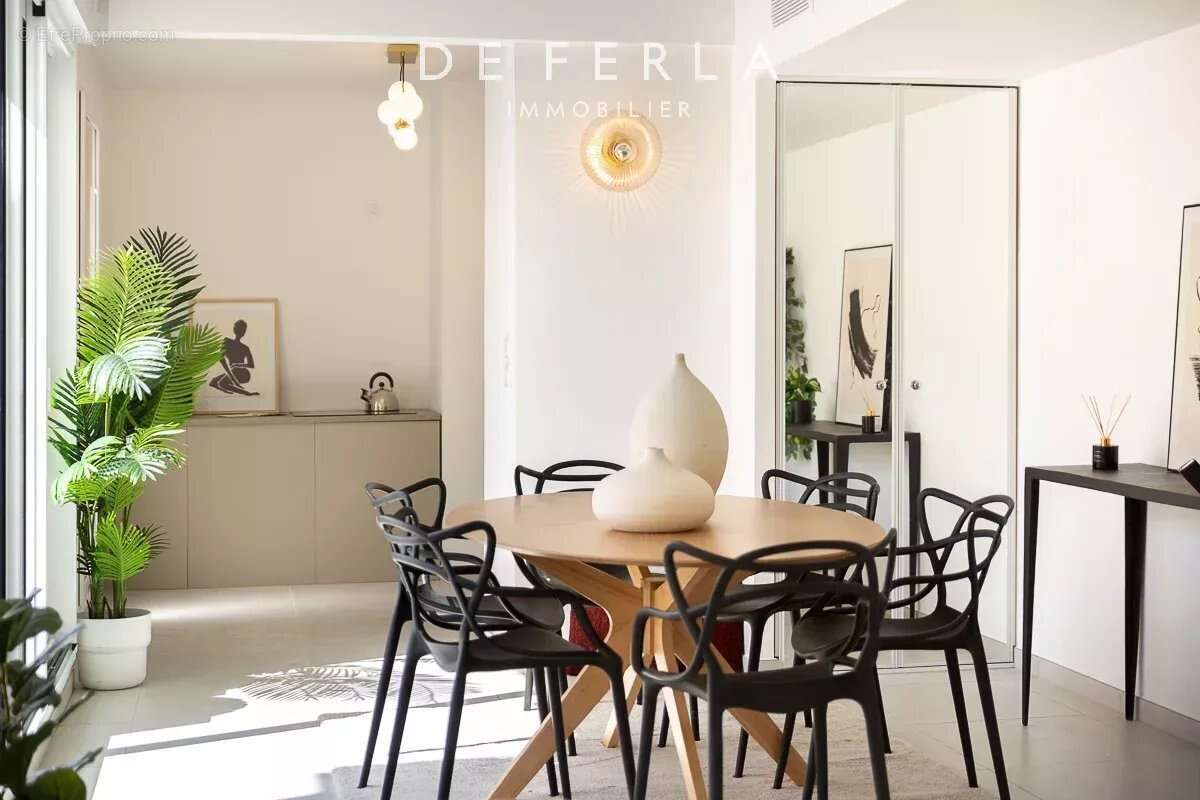 Appartement à MARSEILLE-6E