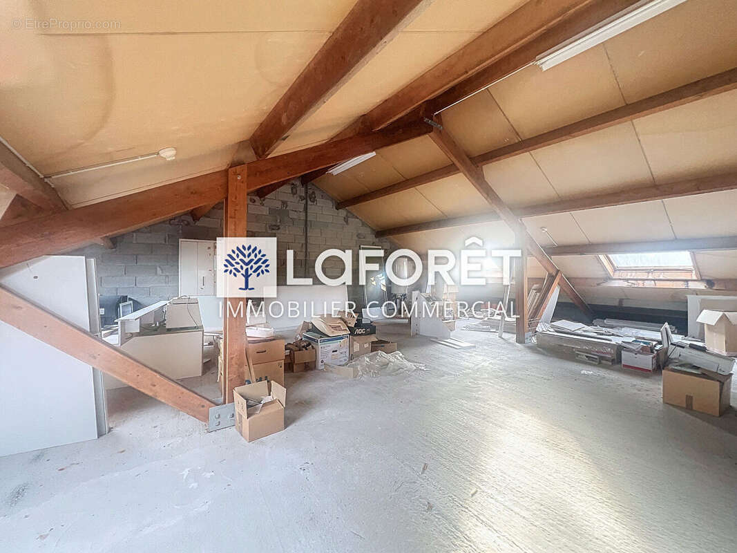 Commerce à PARTHENAY