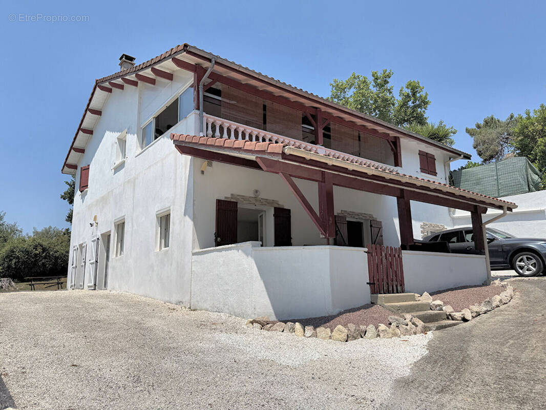 Maison à SAINT-MARTIN-DE-SEIGNANX