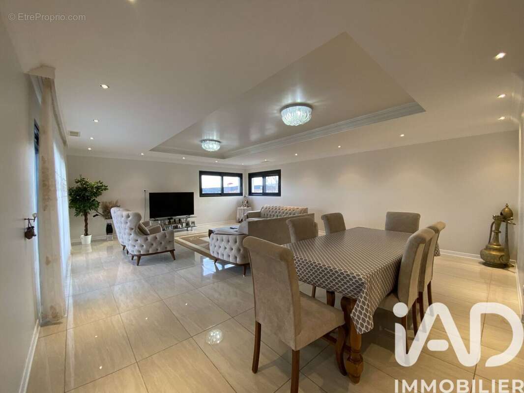 Photo 3 - Maison à MONTREDON-DES-CORBIERES