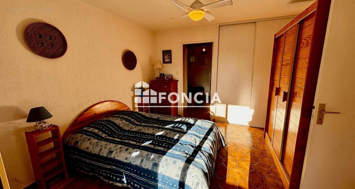 Appartement à SIX-FOURS-LES-PLAGES