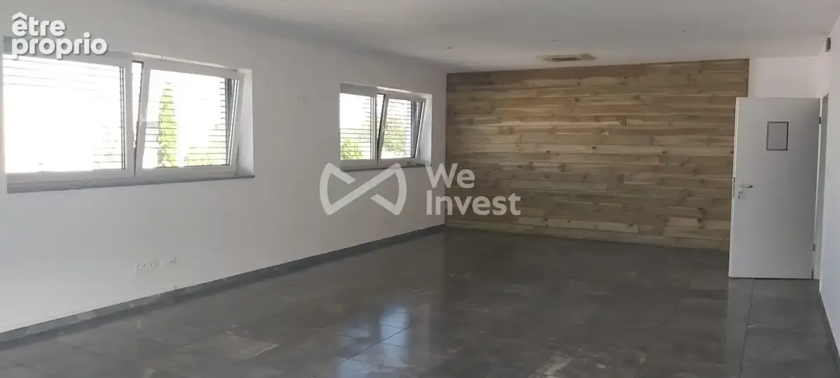 Commerce 365 m² à vendre à Wettolsheim (68920) - photo 3