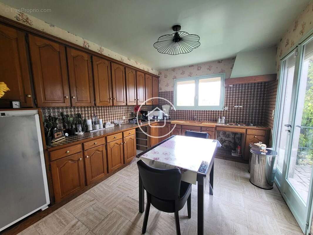 Maison à CHOUZY-SUR-CISSE