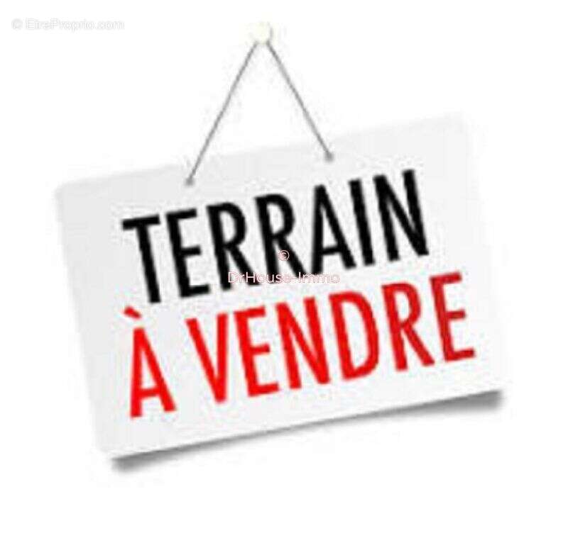 Terrain à VEZENOBRES