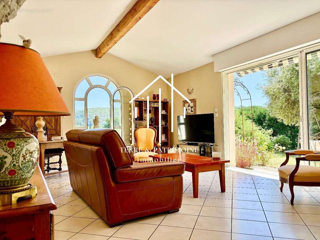 Maison à VALLON-PONT-D&#039;ARC