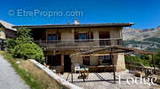 Maison à PELVOUX