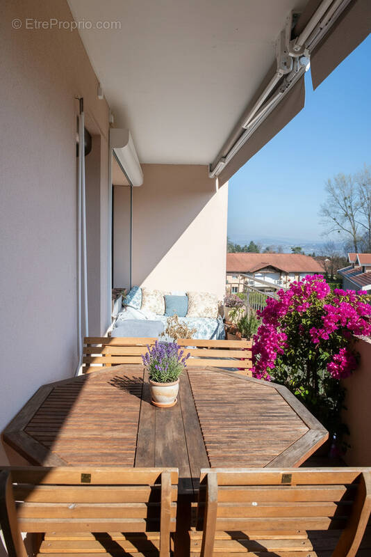 Appartement à SEVRIER