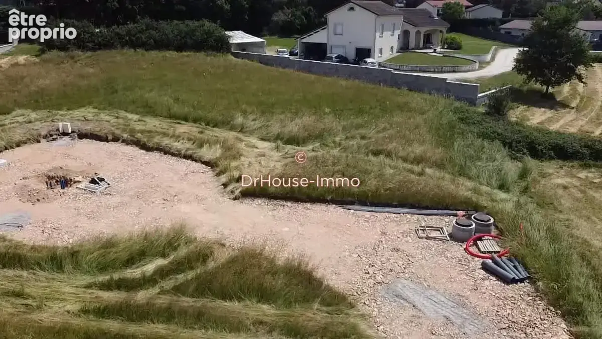 Terrain 854 m² à vendre à Bas-En-Basset (43210) - photo 6