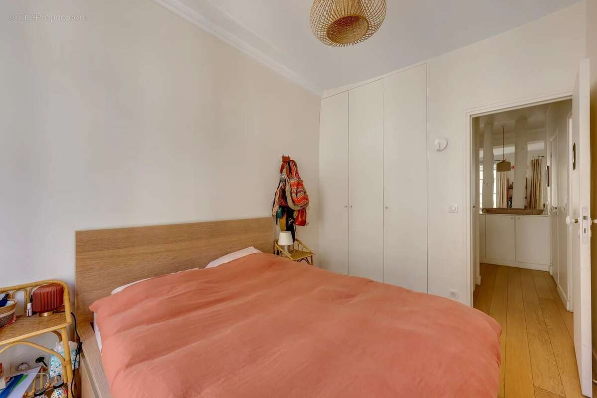 Appartement à PARIS-6E