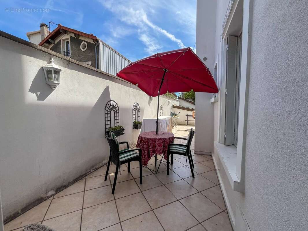 Maison à VILLEMOMBLE