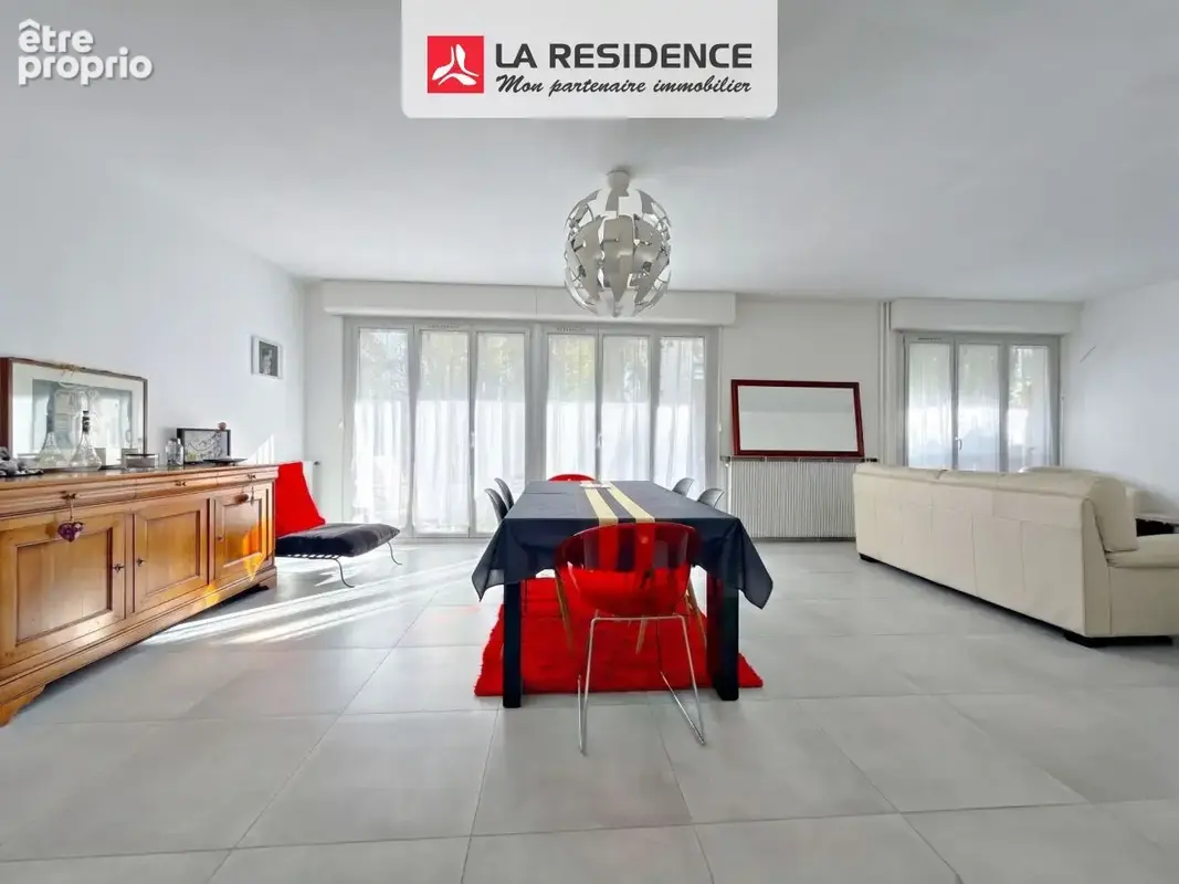 Appartement 4 pièces 89 m² à vendre à Chatou (78400) - photo 2