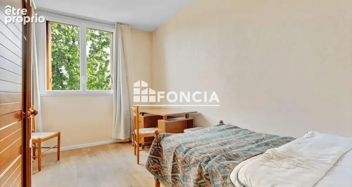 Appartement 3 pièces dans une résidence paisible du centre ville - photo 10