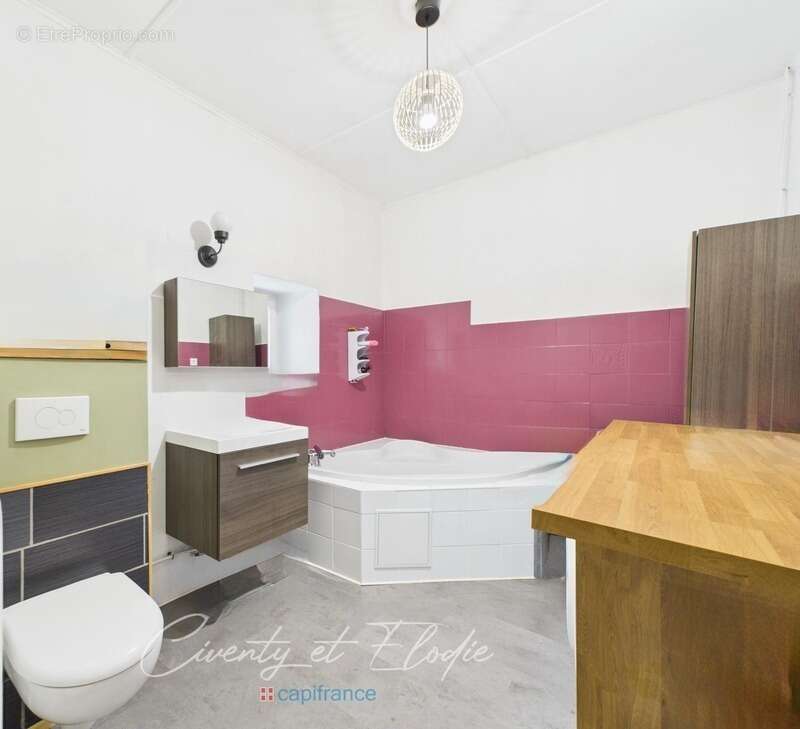 Maison à SAINT-VITAL