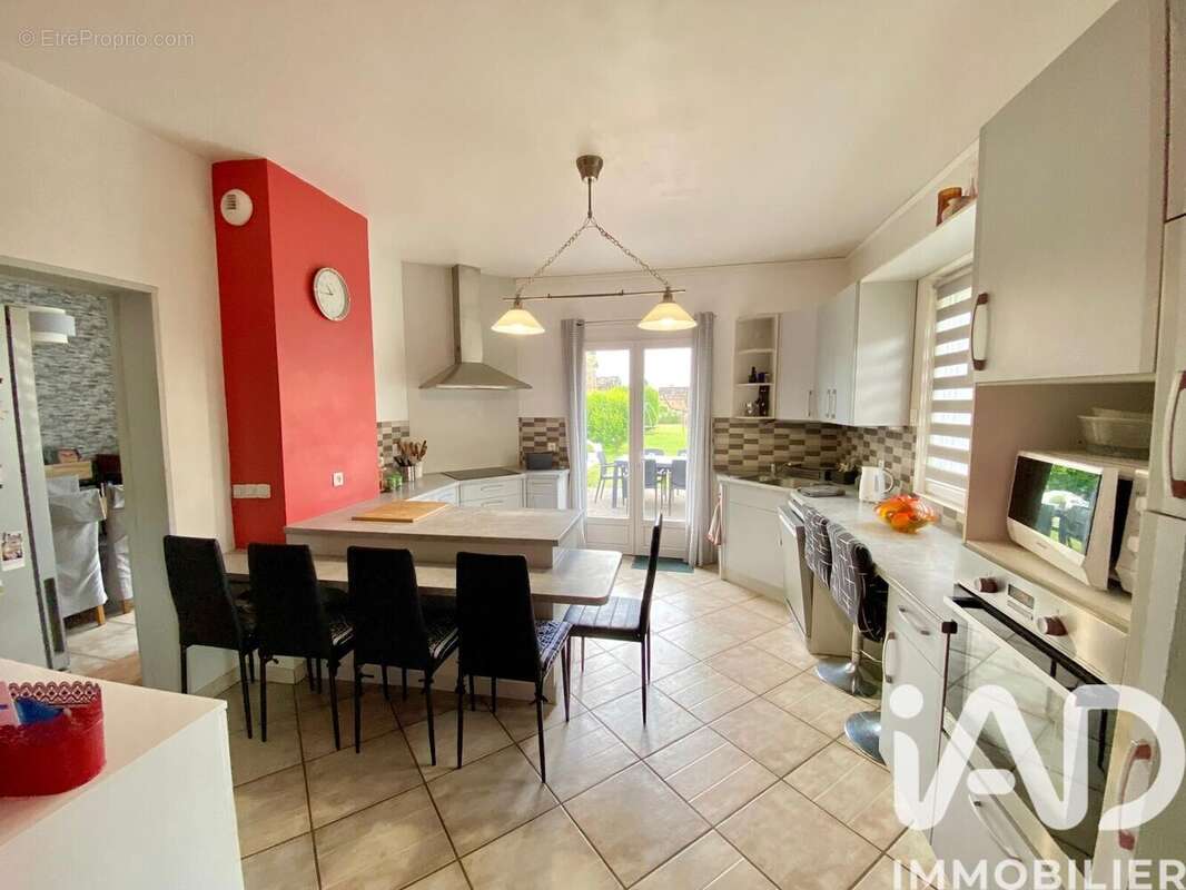 Maison 170 m² à Holnon  - photo 6