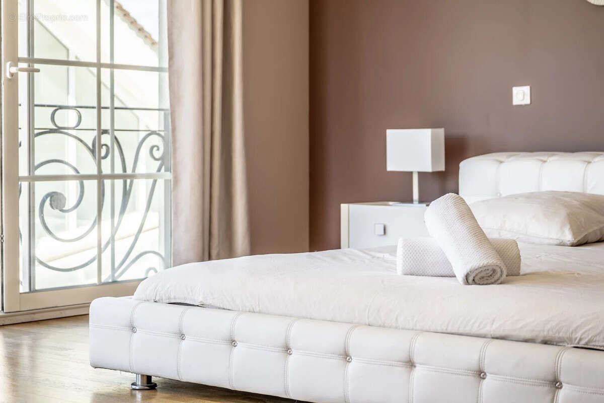 Maison à MAGNY-LE-HONGRE