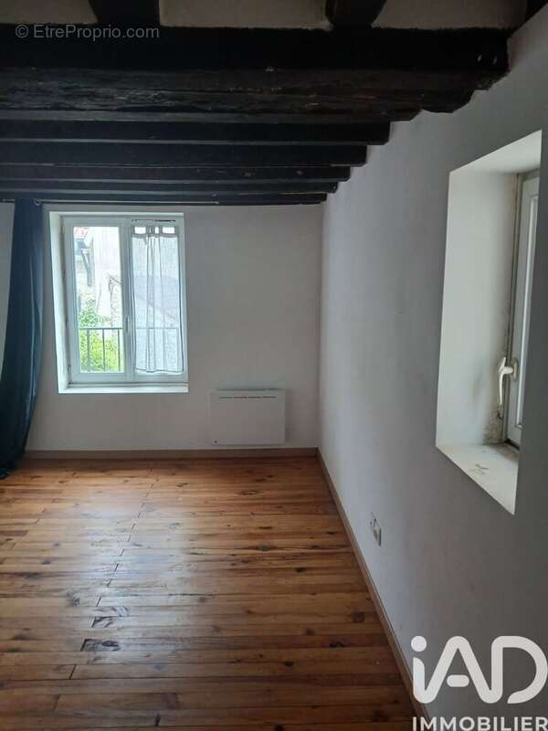 Photo 8 - Maison à MONTREUIL-AUX-LIONS