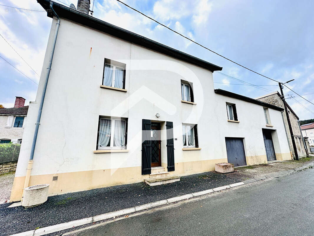 Maison à SONCOURT-SUR-MARNE