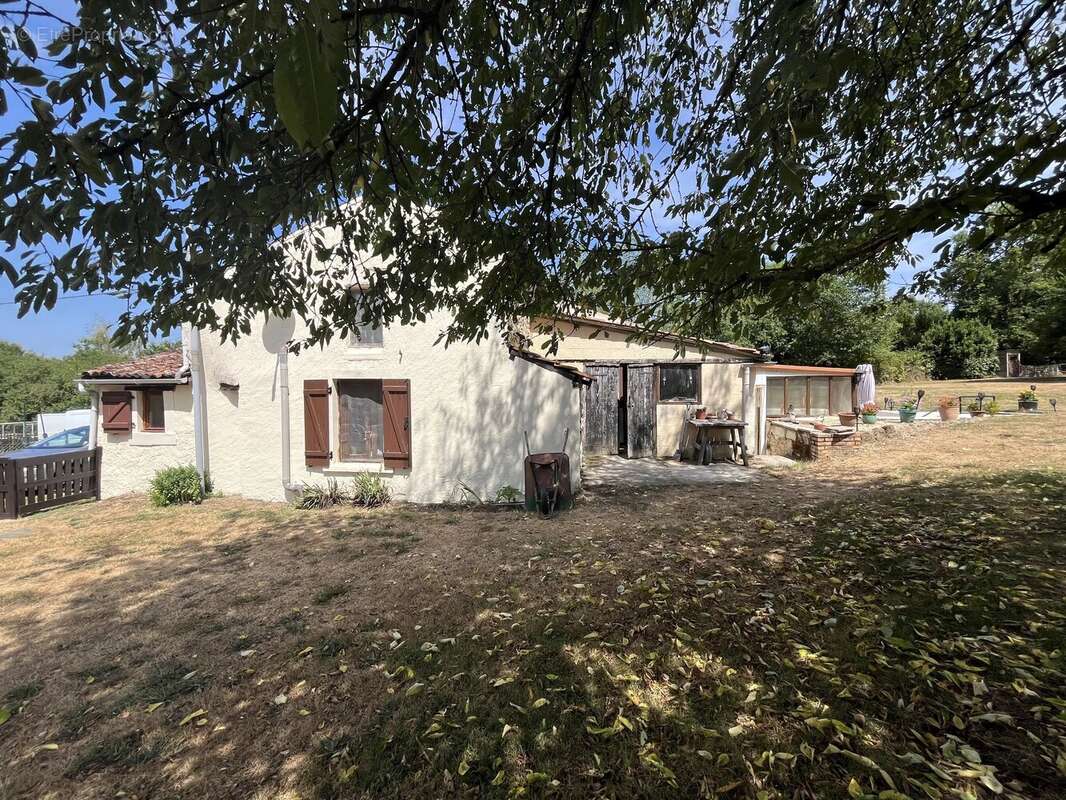 Charmant maison de campagne de 3 chambres proche d'une ville - photo 18