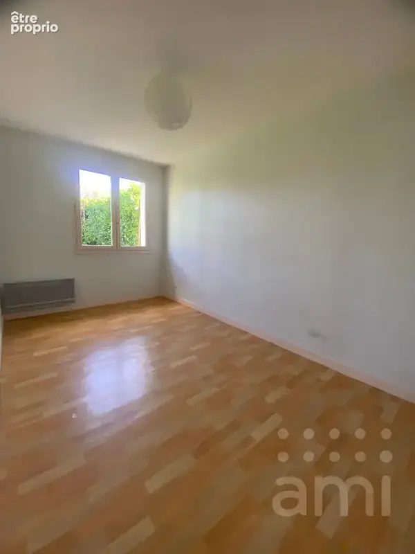 Maison Niort 4 pièces -73 m2 - photo 7