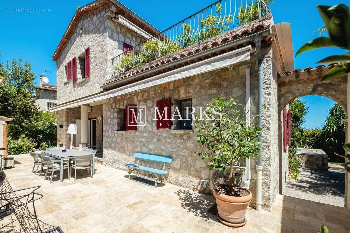 Maison à SAINT-JEAN-CAP-FERRAT