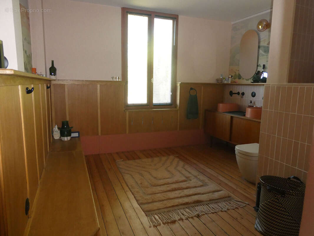 Maison à CORMEILLES