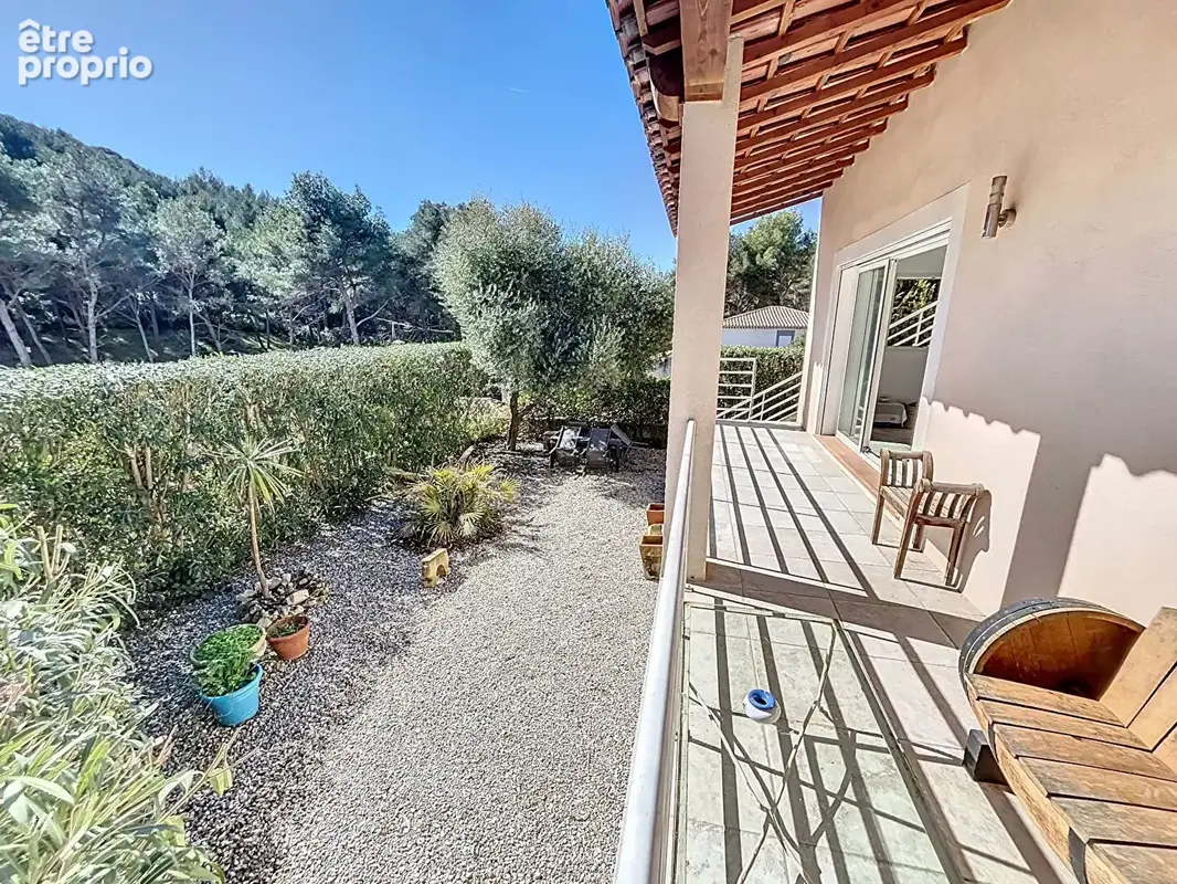 Maison 4 pièces 142 m² à vendre à Sanary-Sur-Mer (83110) - photo 9